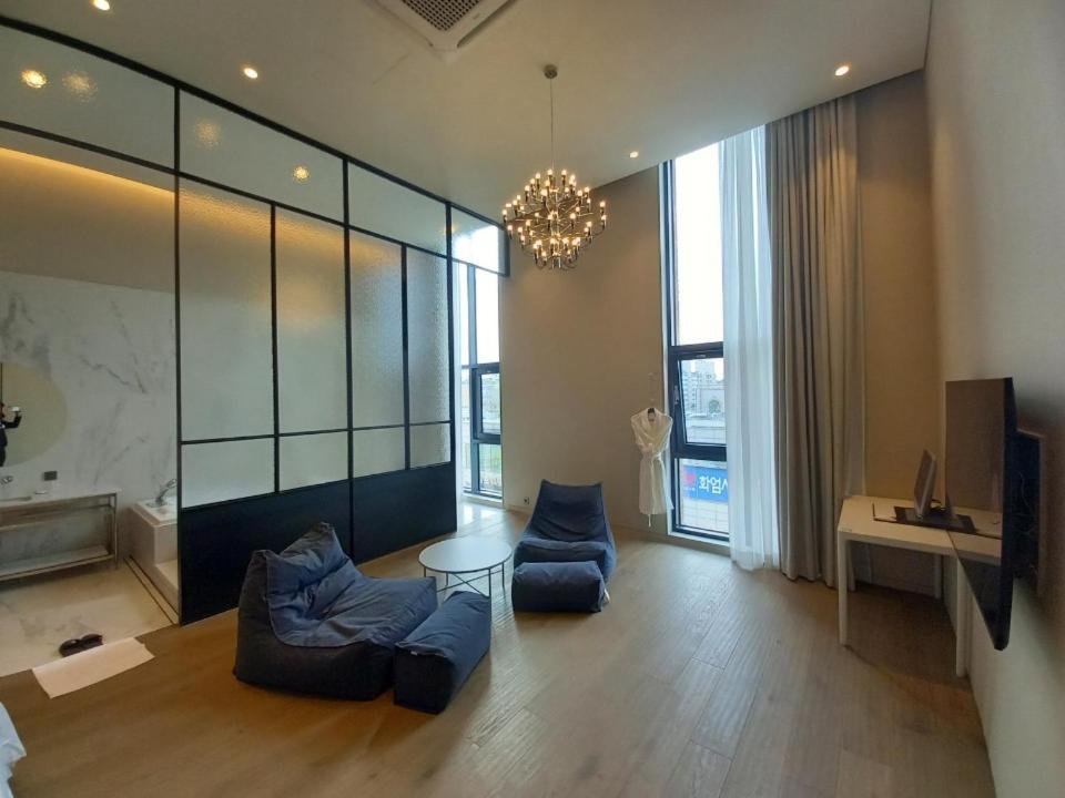 Hotel Libre Siheung Экстерьер фото