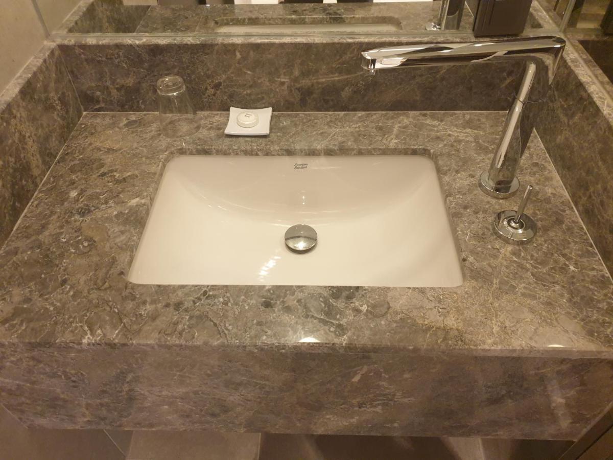 Hotel Libre Siheung Экстерьер фото